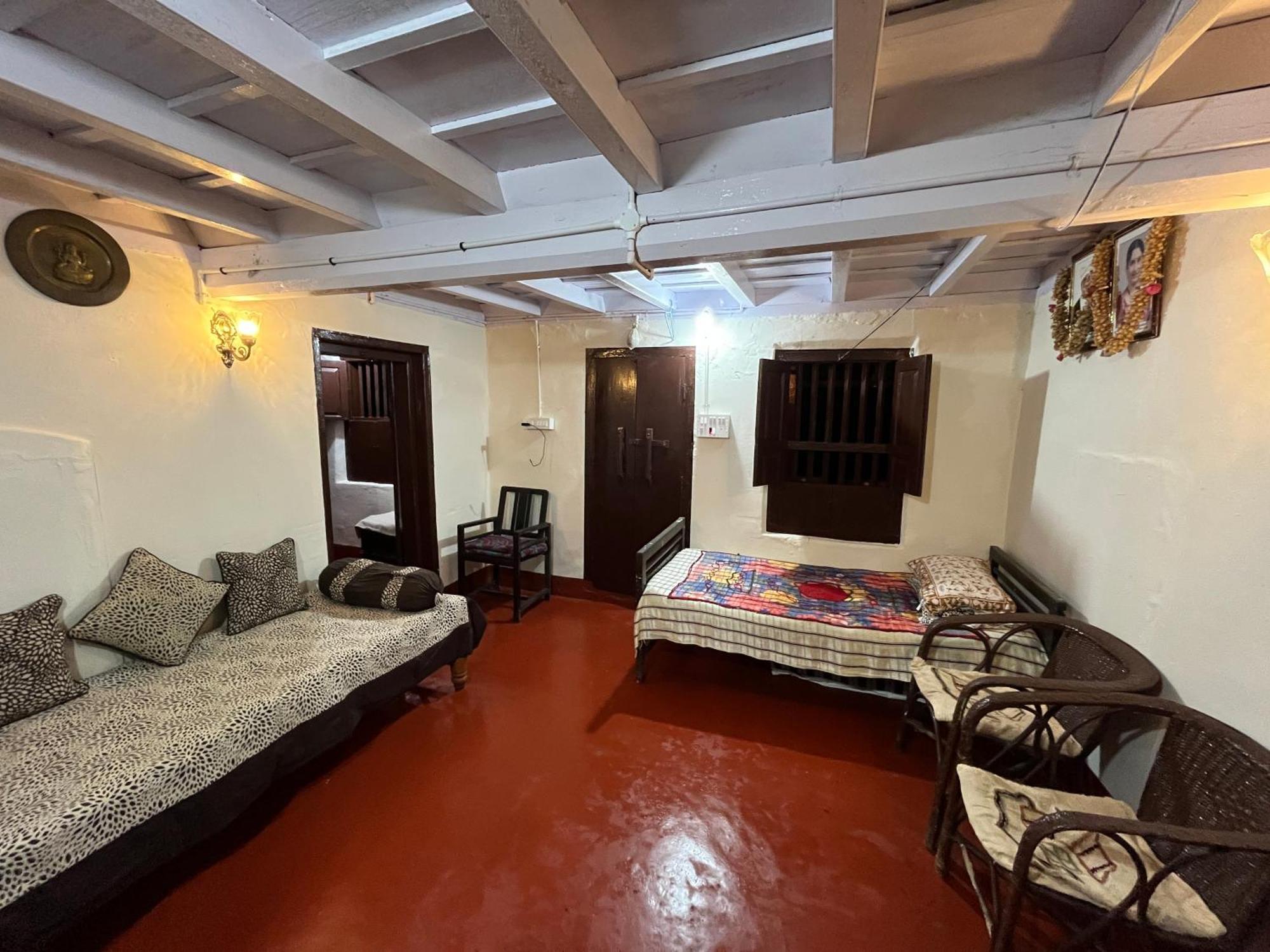Tausco & - Coorg Campsite